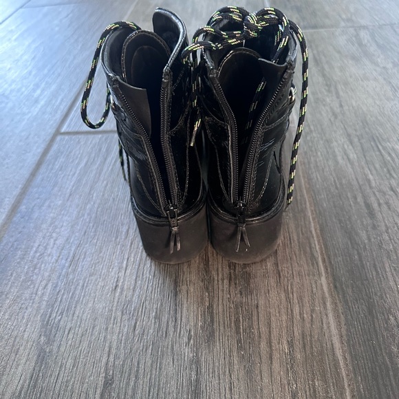 Stuart Weitzman Patent Lace Up Combat Boots, Size 7 - Picture 4 of 4